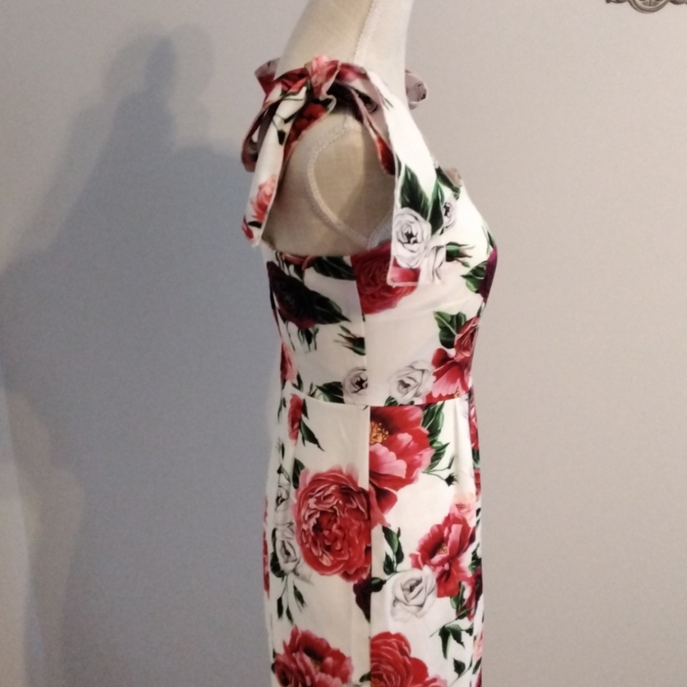NWT Burryco Sleeveless Floral Dress 🌹 - Picture 3 of 13